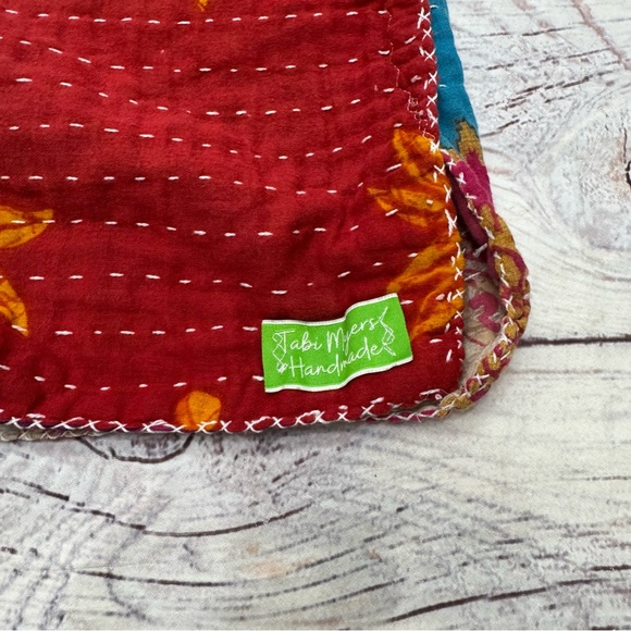 Tabi Myers Handmade AC/DC One of a Kind Poncho Top Pink Multicolor One Size - Picture 4 of 7